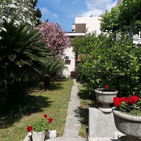 Apartments Maris Garden Petrovac Εξωτερικό φωτογραφία