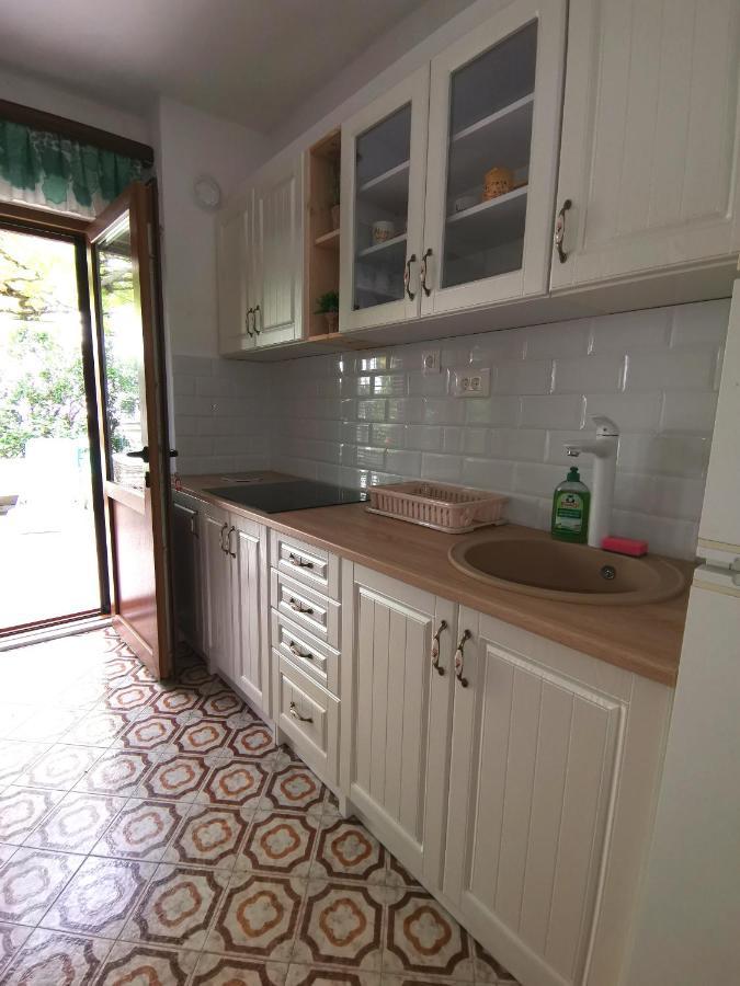 Apartments Maris Garden Petrovac Εξωτερικό φωτογραφία