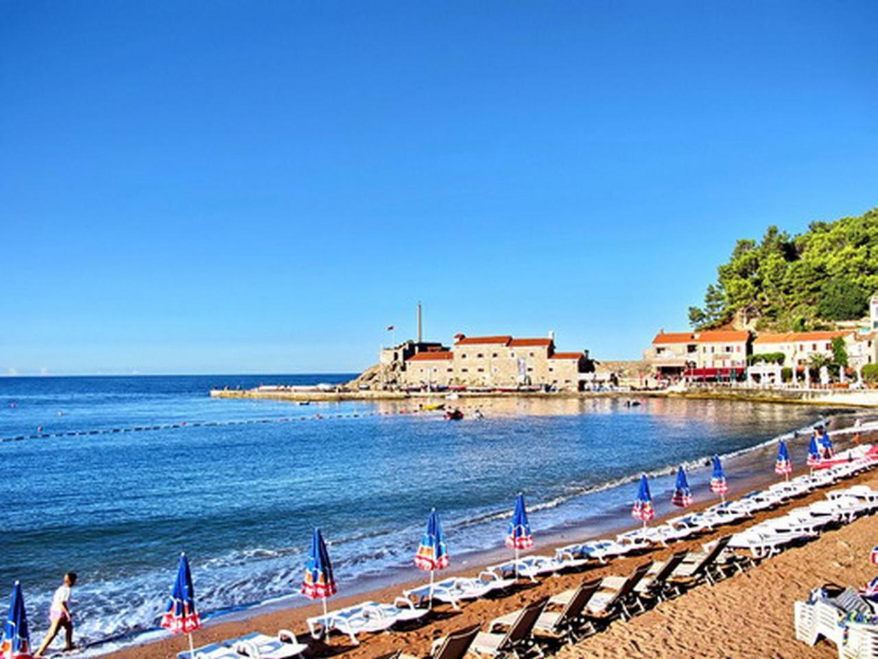 Apartments Maris Garden Petrovac Εξωτερικό φωτογραφία